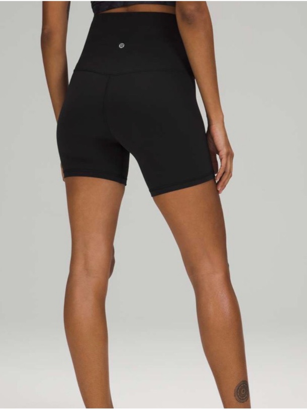 Lululemon Align Super-High Rise Short 6" size 4